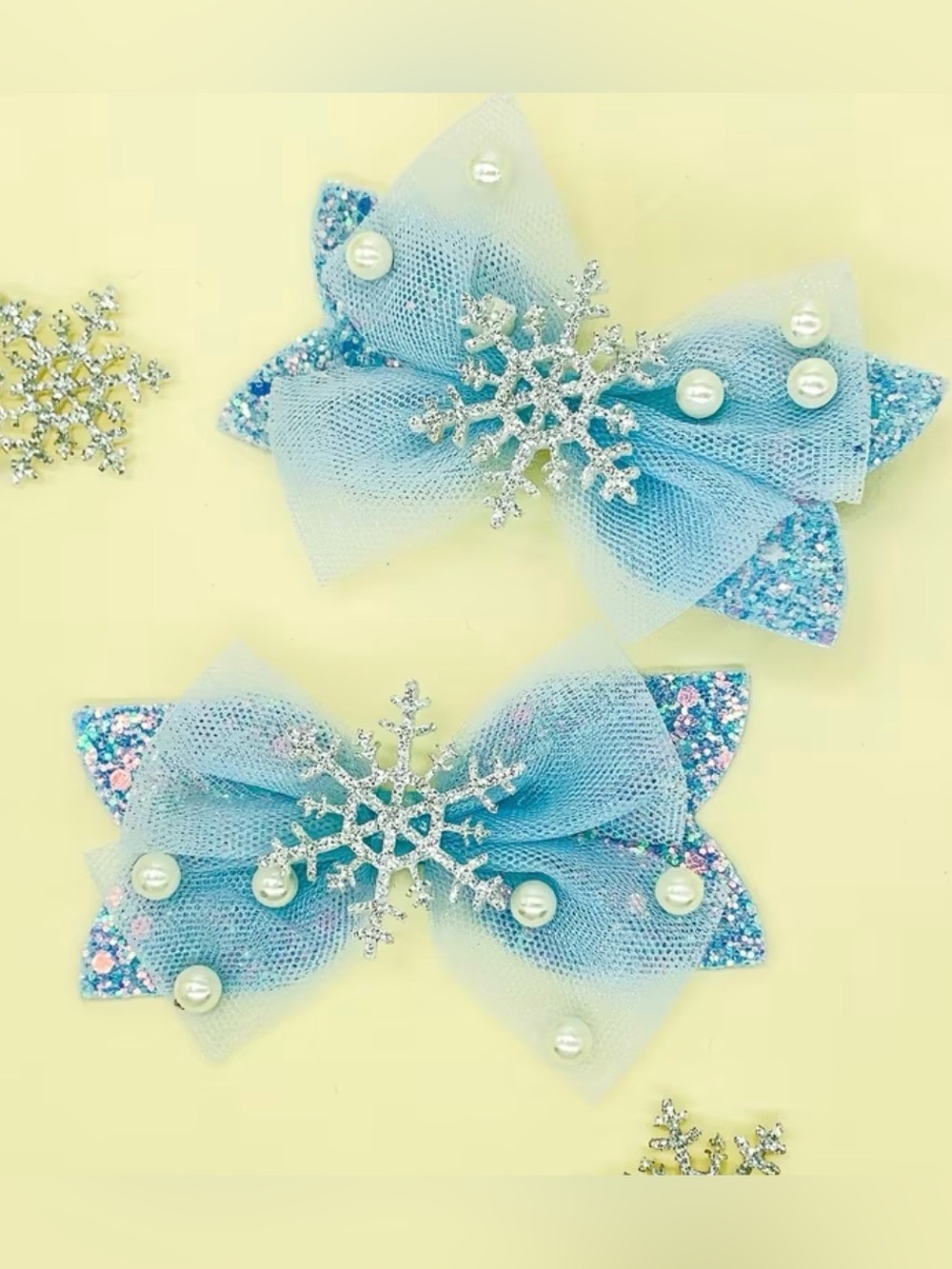 NWT-Winter Snowflake Blue 2-Piece Princess Hair Bow Clips Set